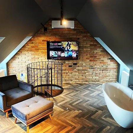 アパート Old Town Luxury