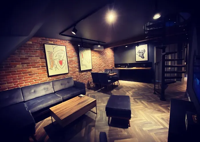 Old Town Luxury Апартаменты *